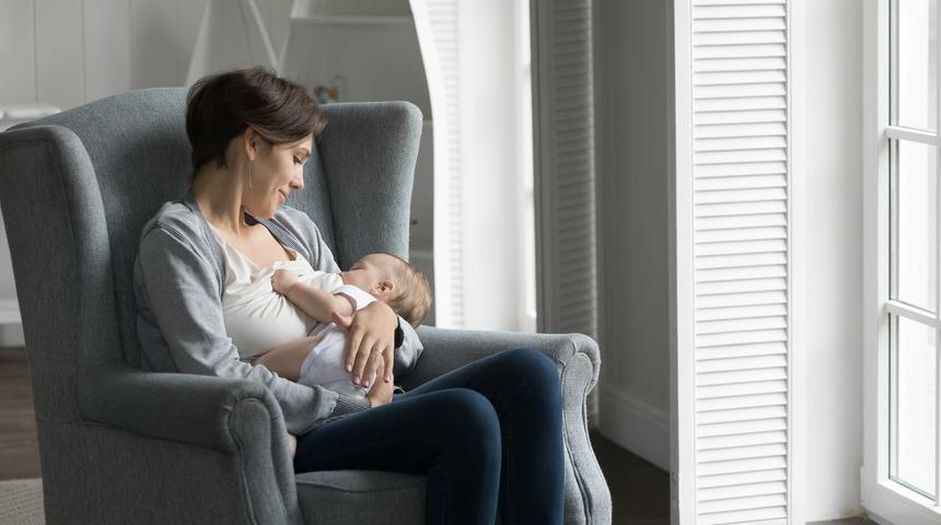 Emziren anne ne yerse bebek ishal olur? Bebek ishal olunca emziren anne ne yemeli?