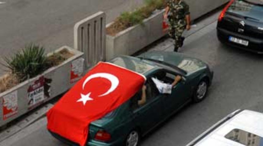 Hakkari'deki hain saldırıyı lanetledi