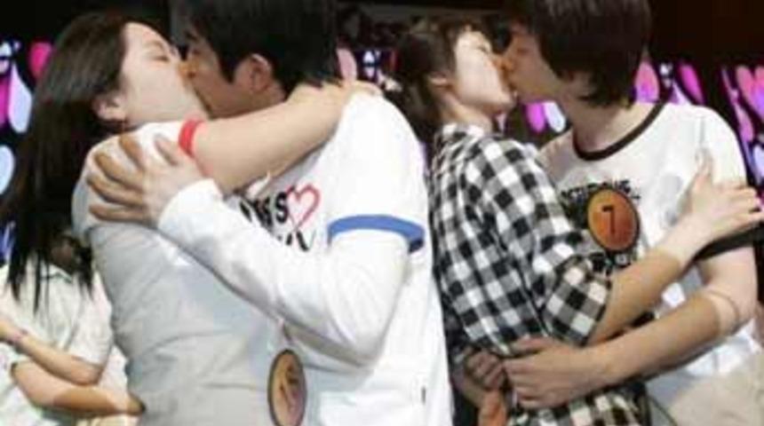 &Ouml;p&uuml;şme şekli d&uuml;ş&uuml;nceyi yansıtıyor