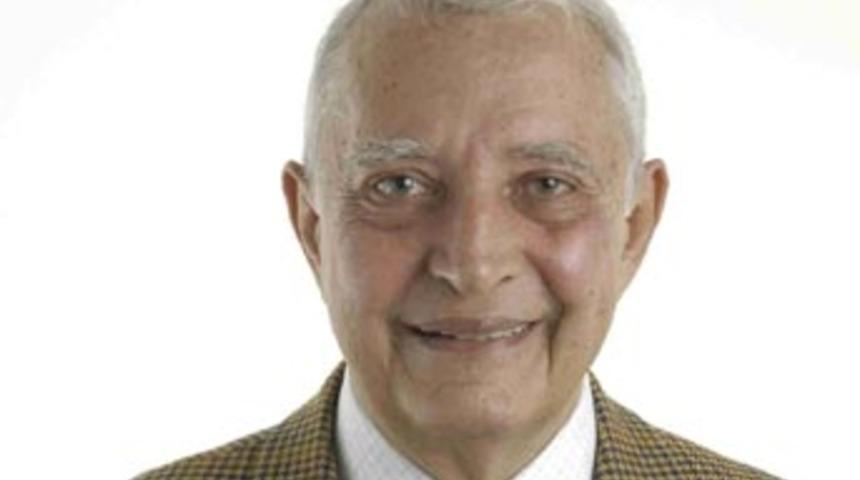 ''Anayasa taslağı t&uuml;m&uuml;yle yerli &uuml;r&uuml;n''