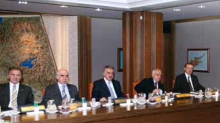 MGK'nın g&uuml;ndemi ter&ouml;r ve Irak