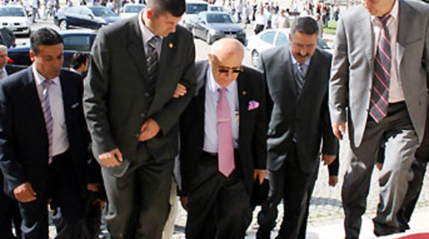 Demirel'e '1 numara siz misiniz' sorusu