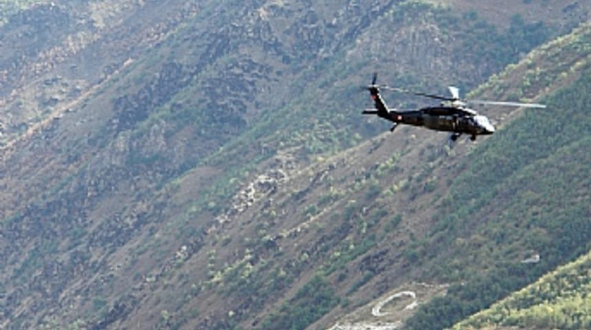 B&ouml;lgeye giriş-&ccedil;ıkış yasağı s&uuml;r&uuml;yor