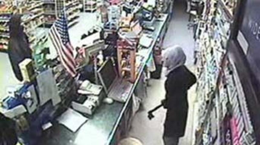 PKK ile m&uuml;cadeleye "baltalı kız" modeli