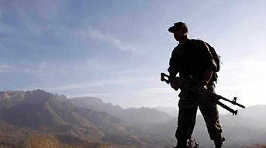 Şemdinli'de hain saldırı: 15 şehit