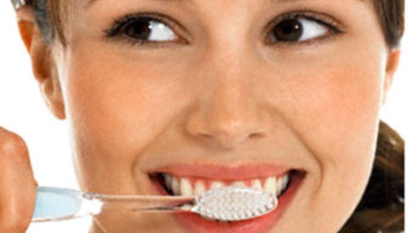 Dişeti hastalığı deyip geçmeyin