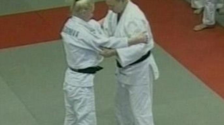 Yılın adamı Putin DVD ile judo &ouml;ğretecek