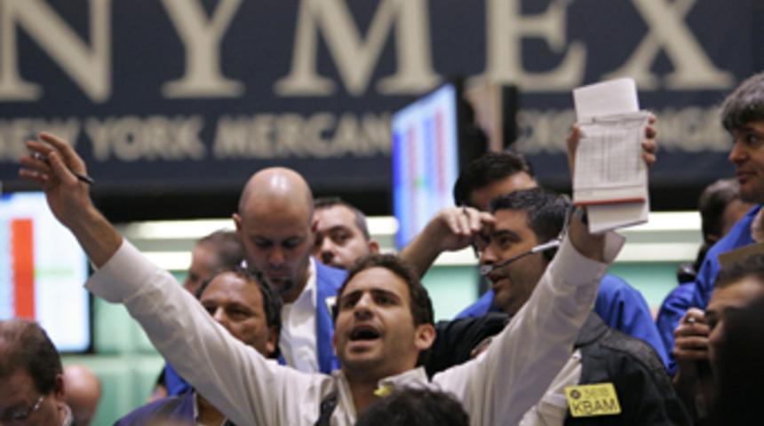 Borsa, kritik gün öncesi yükünü aldı