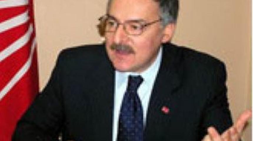CHP'li Haluk Koç trafik kazası geçirdi