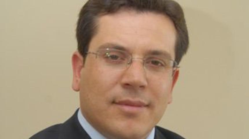 K&uuml;rt&ccedil;e terc&uuml;man'a ilgin&ccedil; savunma