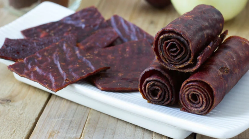 Lezzetli atıştırmalık arayanlar bu tarif tam size göre! Erikten pestil nasıl yapılır? İşte püf noktası 