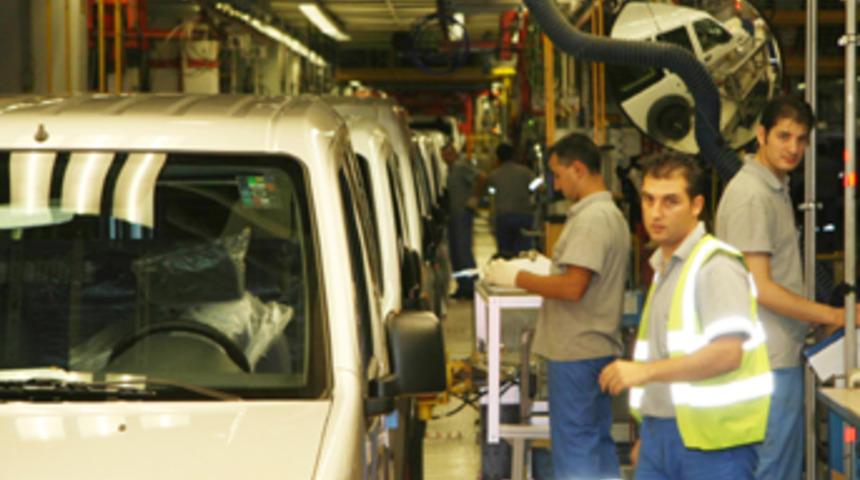 Bu araba s&uuml;r&uuml;c&uuml;y&uuml; g&ouml;z&uuml;nden tanıyor