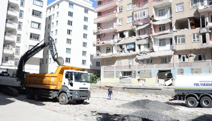 Depremde o binadaki 48 kişi enkazda can vermişti… Korkunç detay bilirkişi raporunda: 6 kat izni ile 12 kat inşa etmişler!