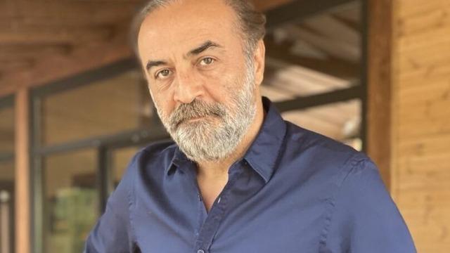 Yılmaz Erdoğan’ın kızı Berfin büyüdü, kocaman oldu! Güzelliğiyle kendine hayran bıraktı