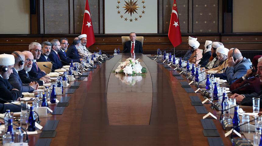Cumhurbaşkanı Erdoğan, Müslüman Alimler Heyeti’ni kabul etti