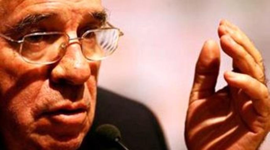 Aragones: "Her ma&ccedil;ın bir r&ouml;vanşı vardır"