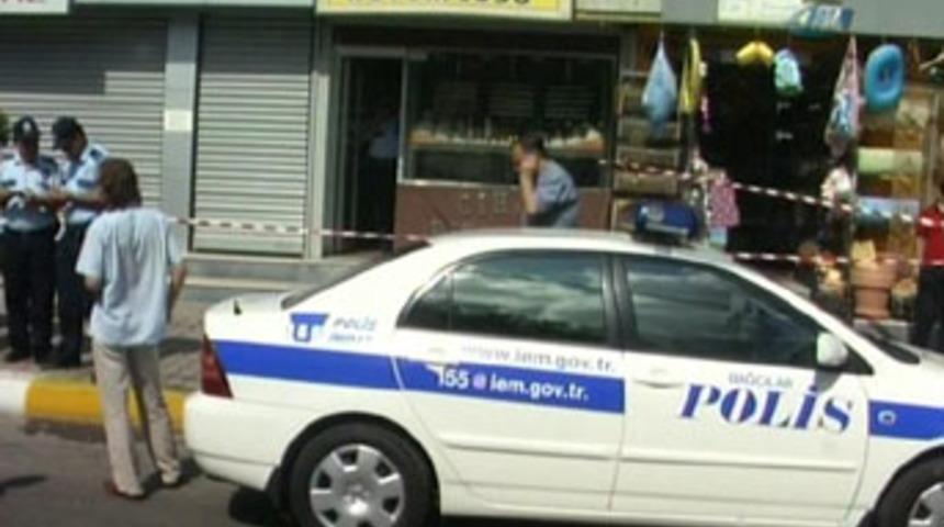 6 kilo altını &ccedil;alıp ka&ccedil;arken kaza yaptılar