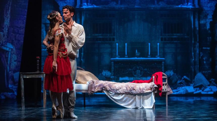 20. Uluslararası Bodrum Bale Festivali "Notre Dame'ın Kamburu" ile devam etti