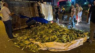 Samsun'da devrilen kamyonetteki 4 kişi yaralandı