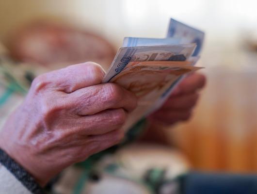 En düşük emekli maaşı yüzde 60 artışla 10 bin TL olabilir…