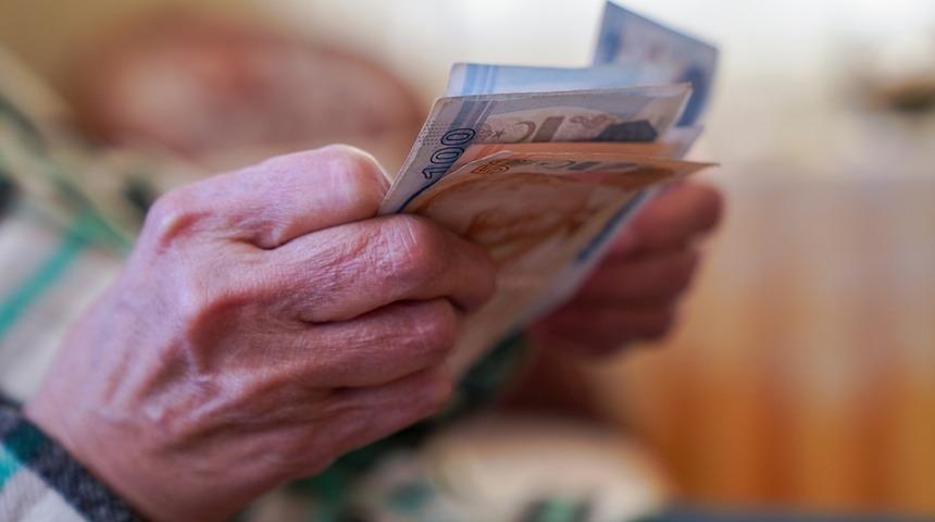 Emekli maaşı zammında kapı aralandı! Hesaplar yapıldı, Ocak için formül ortaya çıktı: En düşük aylık yüzde 60 artışla 10 bin TL olabilir…