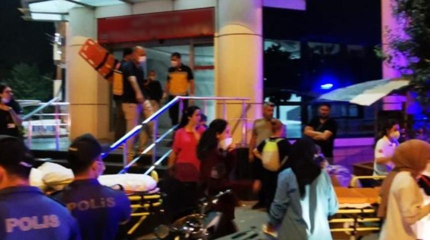 Yalova'da özel hastanede yangın! '5 metrekare odada...' 61 hasta tahliye edildi