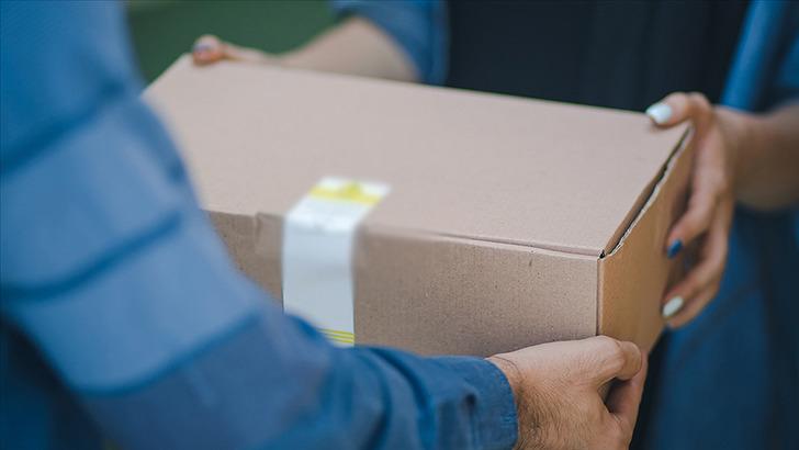 "Çekirdek paketinin içinden yılan kafası çıktı" bile var! 2023'ün en ilginç şikayetlerini duyan inanamıyor... "Keke muska mı yaptınız?" G3