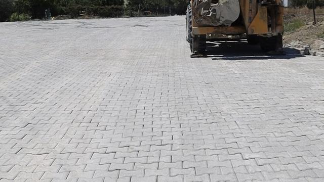 Kozan’da Her Köye Dokunuş projesi sürüyor