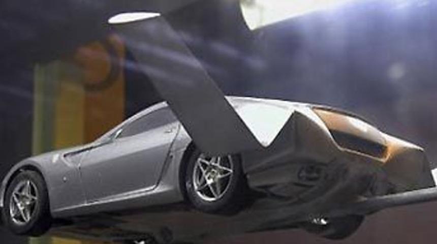 Bu Ferrari u&ccedil;acak!