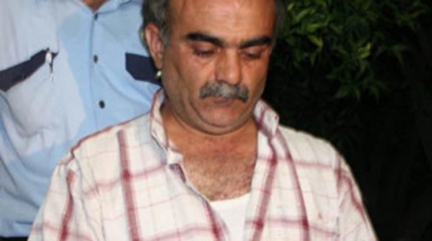 Taksici kendisine k&uuml;freden şahsı &ouml;ld&uuml;rd&uuml;