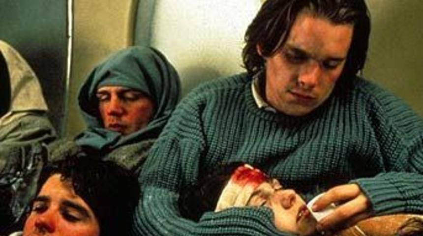 Arkadaşlarını yiyerek hayatta kaldılar!