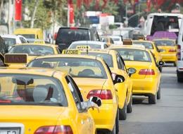 Taksciler 'kısa mesafe' yalanlarını tek tek anlattı: 'Tuvalete gitmem lazım' deyip arabadan iniyorlardı! 'Zamlardan sonra yolcu seçmiyoruz...'