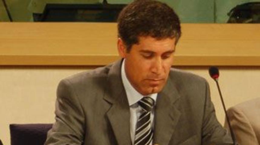 Kırmızı b&uuml;ltenle aranan PKK'lı AP'de konuştu