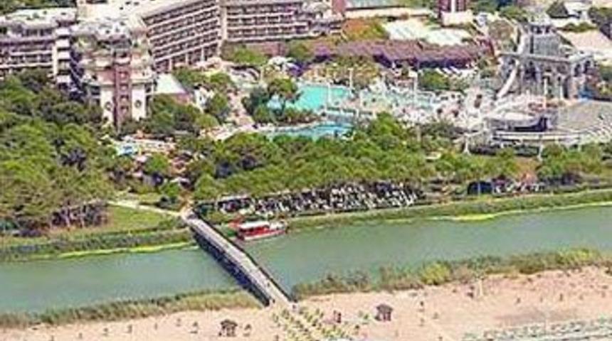 ''D&uuml;nyanın en iyi oteli'' Antalya'da