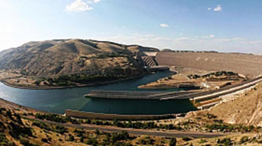 Atat&uuml;rk Barajı'na canlı bomba ihbarı iddiası