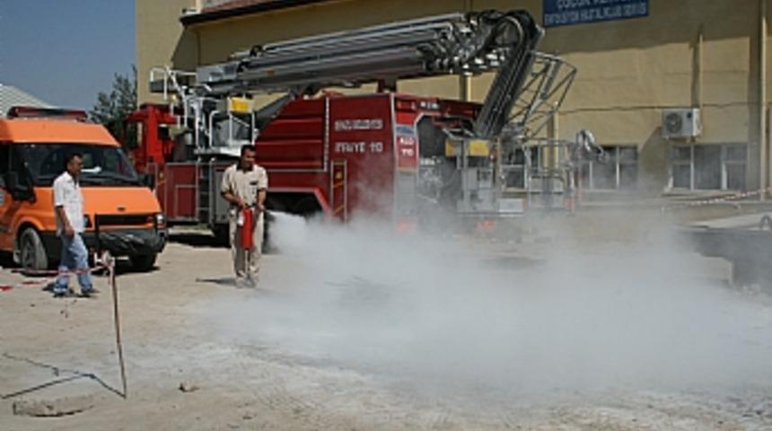 Tatbikat ger&ccedil;eği aratmadı