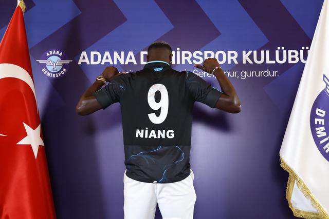 640xauto - Adana Demirspor, M'Baye Niang'ı resmen açıkladı! 2 yıllık sözleşme...