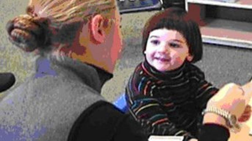 Otistik &ccedil;ocuklar sesleri daha ge&ccedil; algılıyor