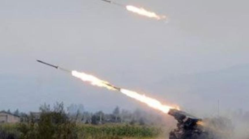 2 Rus savaş u&ccedil;ağı G&uuml;rcistan topraklarını bombaladı