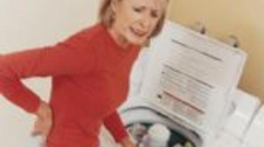 Bel ağrısı olanlara &ouml;nemli uyarılar