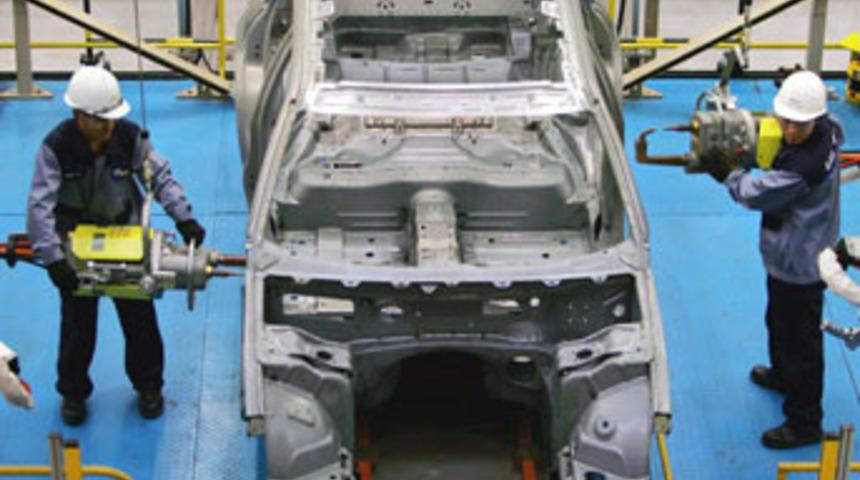 T&uuml;rk &ouml;zel sekt&ouml;r&uuml;nden k&uuml;resel kriz tedbirleri