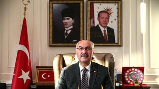 Yavuz Selim Köşger kimdir, nereli ve kaç yaşında? Yeni Adana Valisi Yavuz Selim Köşger hangi görevlerde bulundu? 57 ilin valisi değişti