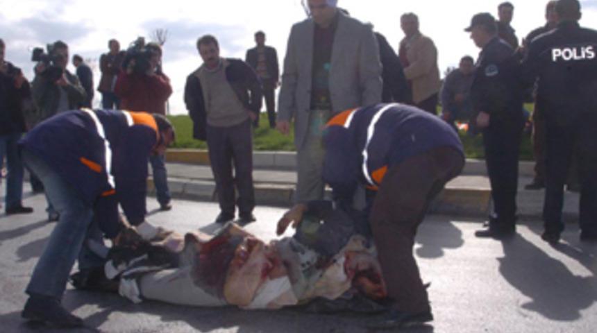 Kağıthane'de kamyoncu maganda dehşeti: 1 &ouml;l&uuml;