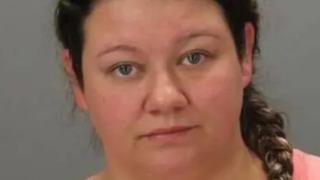 Eski erkek arkadaşı durumdan şüphelendi! Köpeğine cinsel istismarda bulunan kadının görüntülerini ifşa etti