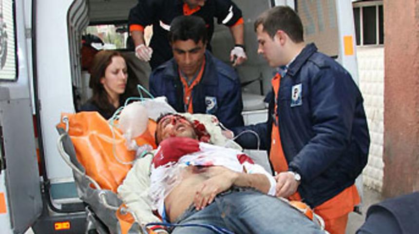 Bağcılar'da silahlı &ccedil;atışma