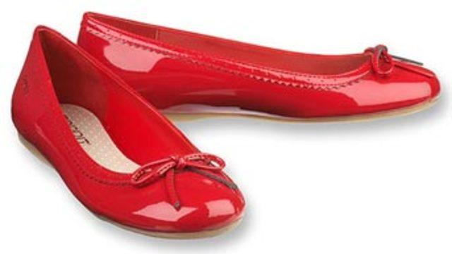 Topuklular kadar babet ayakkabılar da ayağa zararlı