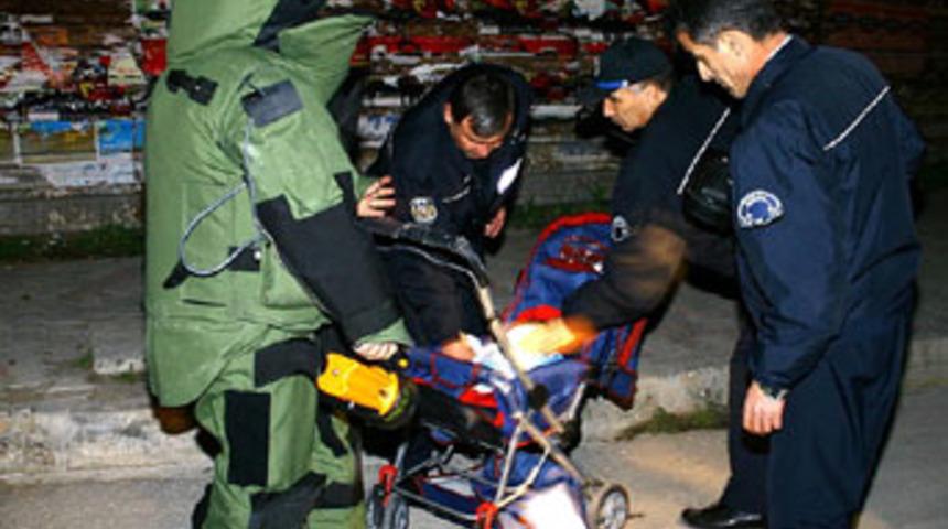 Bebek arabasında bomba paniği