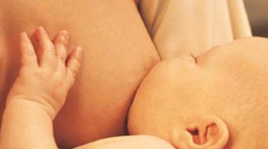 Anne s&uuml;t&uuml; ve emzirme eğitimi &ouml;nemli