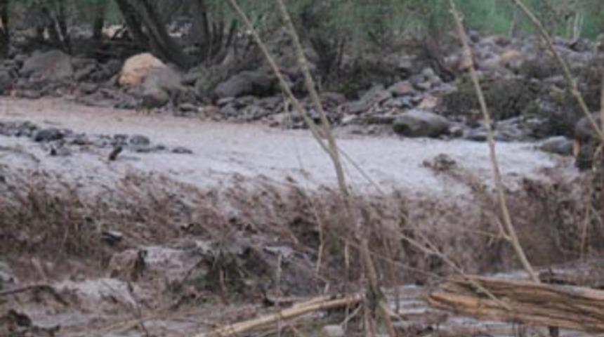Ağrı'da sel felaketi: 5 &ouml;l&uuml;