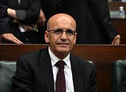 Mehmet Şimşek'ten Moody's yorumu: Yatırımcıya güven verecek açıklama gelmişti! 'Normlara uygun politika...'